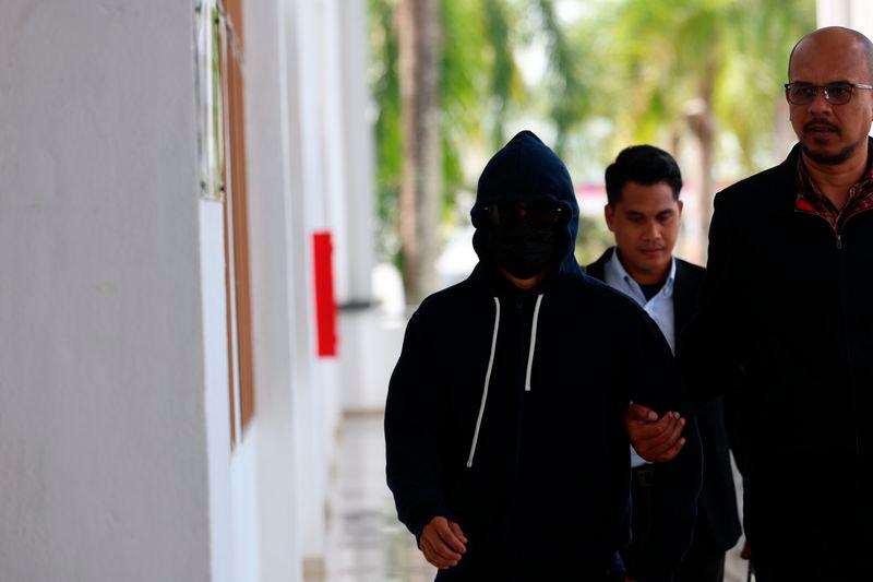 Police sergeant pleads not guilty to counts of corruption Police sergeant pleads not guilty to counts of corruption