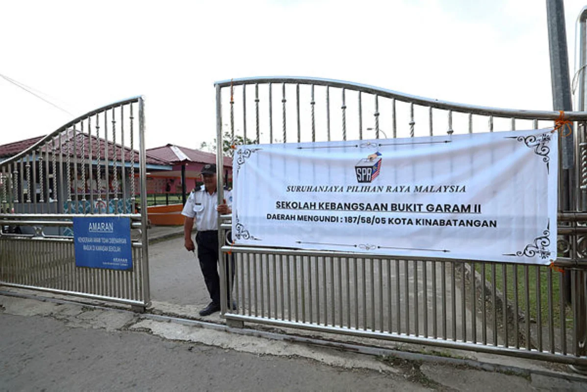 Polling_closes_in_Kinabatangan__Lamag_by-elections__vote_counting_begins Polling closes in Kinabatangan, Lamag by-elections, vote counting begins