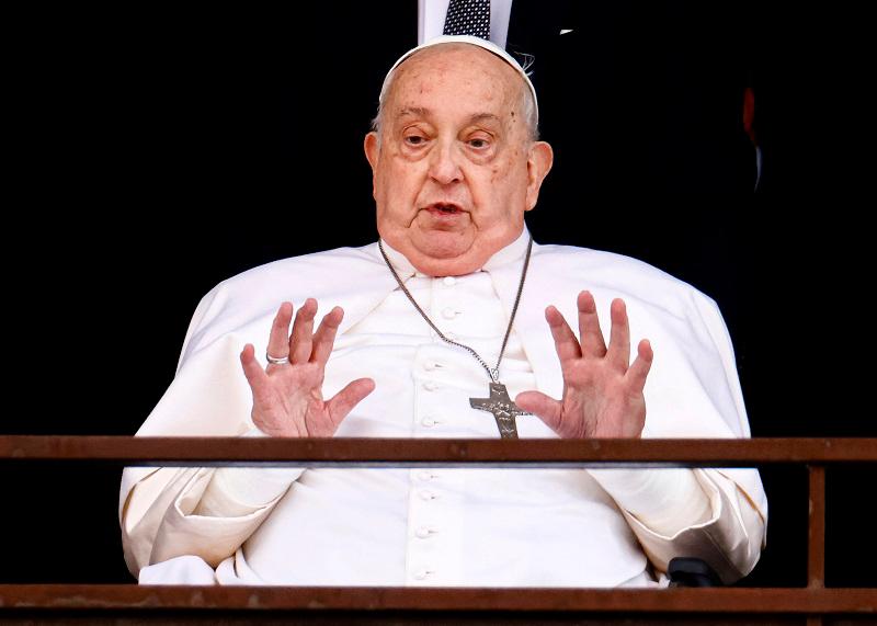 Pope Francis makes first public appearance in five weeks as he leaves hospital Pope Francis makes first public appearance in five weeks as he leaves hospital