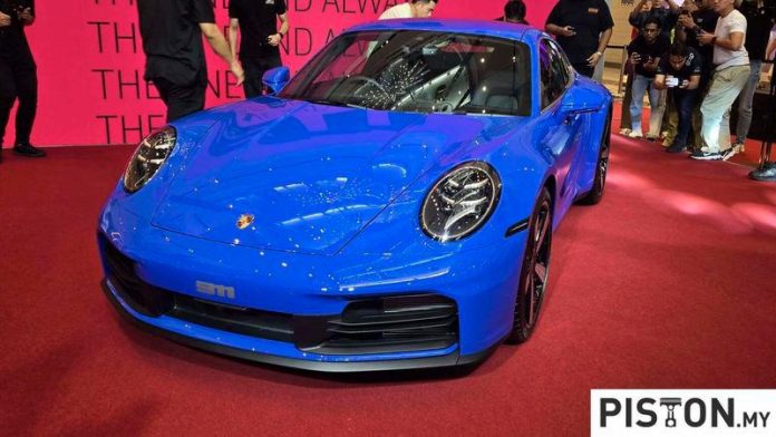 Porsche Malaysia celebrates 15th anniversary with launch of new 911 Carrera and Carrera 4 GTS Porsche Malaysia celebrates 15th anniversary with launch of new 911 Carrera and Carrera 4 GTS