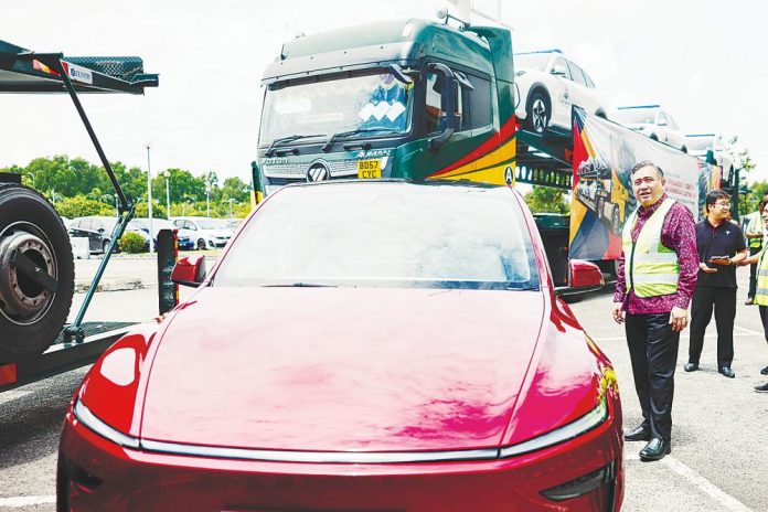 Port tariff review will be transparent, no sudden increases: Loke