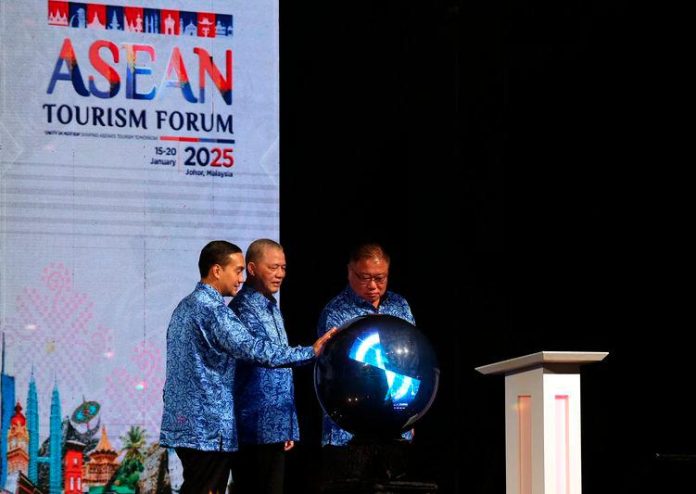 Post-pandemic tourism in ASEAN should adopt sustainable, quality-driven business model - Fadillah Post-pandemic tourism in ASEAN should adopt sustainable, quality-driven business model - Fadillah