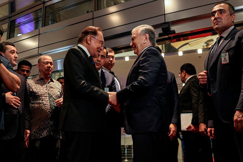 President Mirziyoyev concludes official visit to Malaysia President Mirziyoyev concludes official visit to Malaysia
