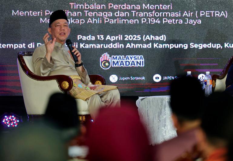 Proposal to amend Sabah, Sarawak seat quota requires direct discussions – DPM Fadillah 