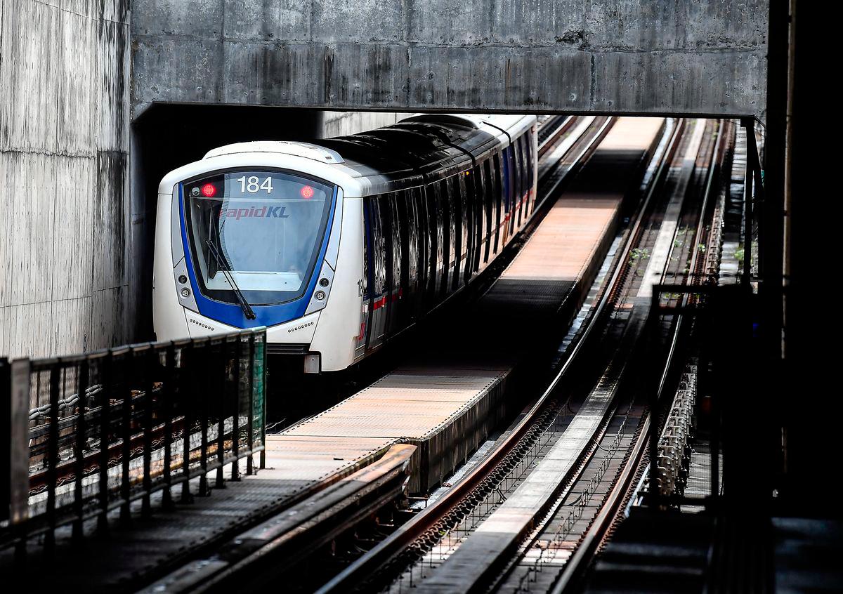 Public transport usage in M’sia still low - Ahmad Zahid