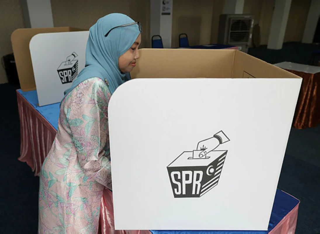 Pusat_penamaan_calon_PRK_Kinabatangan__Lamag_siap_lancar Pusat penamaan calon PRK Kinabatangan, Lamag siap lancar