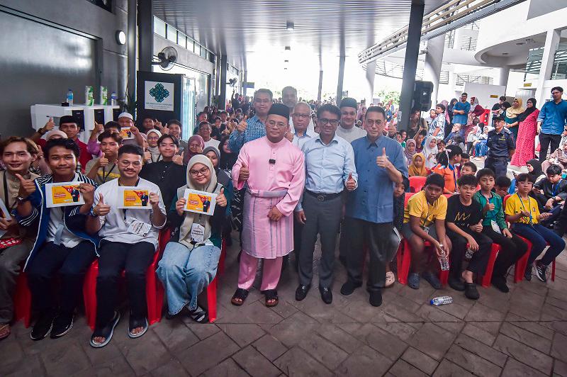 Putra Heights fire: 396 household heads eligible for aid - MB Selangor Putra Heights fire: 396 household heads eligible for aid - MB Selangor