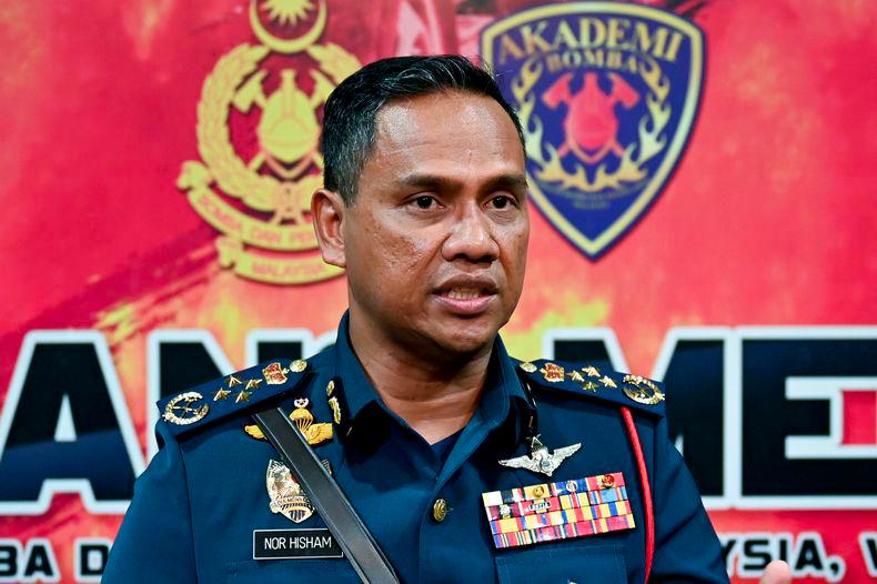 Putra Heights fire: Houses with 20% damage safe for occupancy - Fire Chief Putra Heights fire: Houses with 20% damage safe for occupancy - Fire Chief