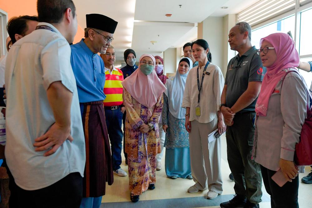 Putra Heights gas pipeline blaze: Dzulkefly commends authorities, medical professional for swift response Putra Heights gas pipeline blaze: Dzulkefly commends authorities, medical professional for swift response