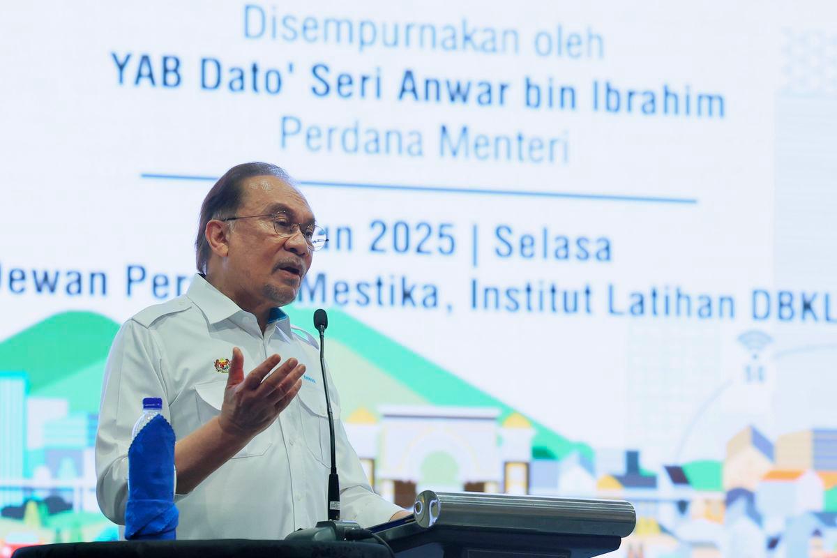 Qatar’s ceasefire move eased Middle East tensions: Anwar