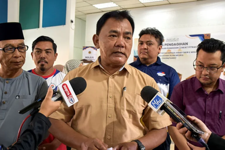 Setiausaha masjid letak jawatan selepas video tidak senonoh tular