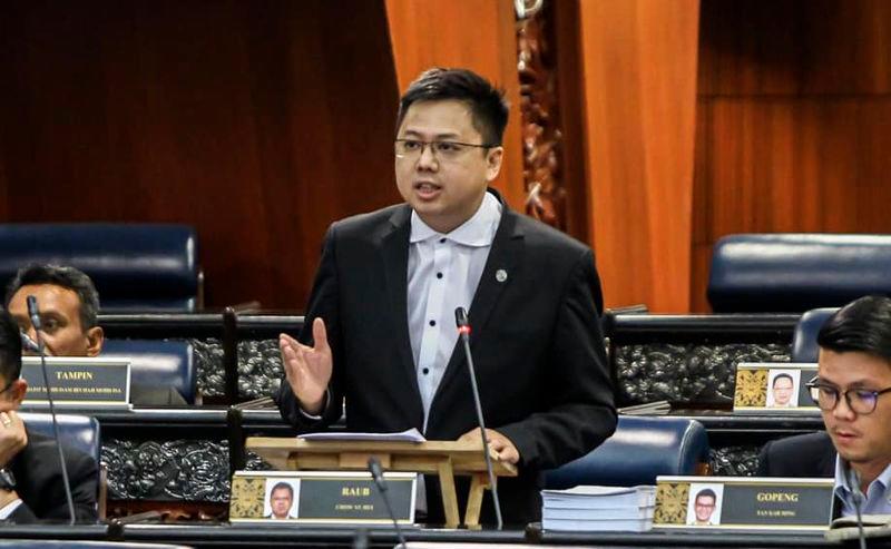 Raub MP among five to be summoned over durian farm incident Raub MP among five to be summoned over durian farm incident