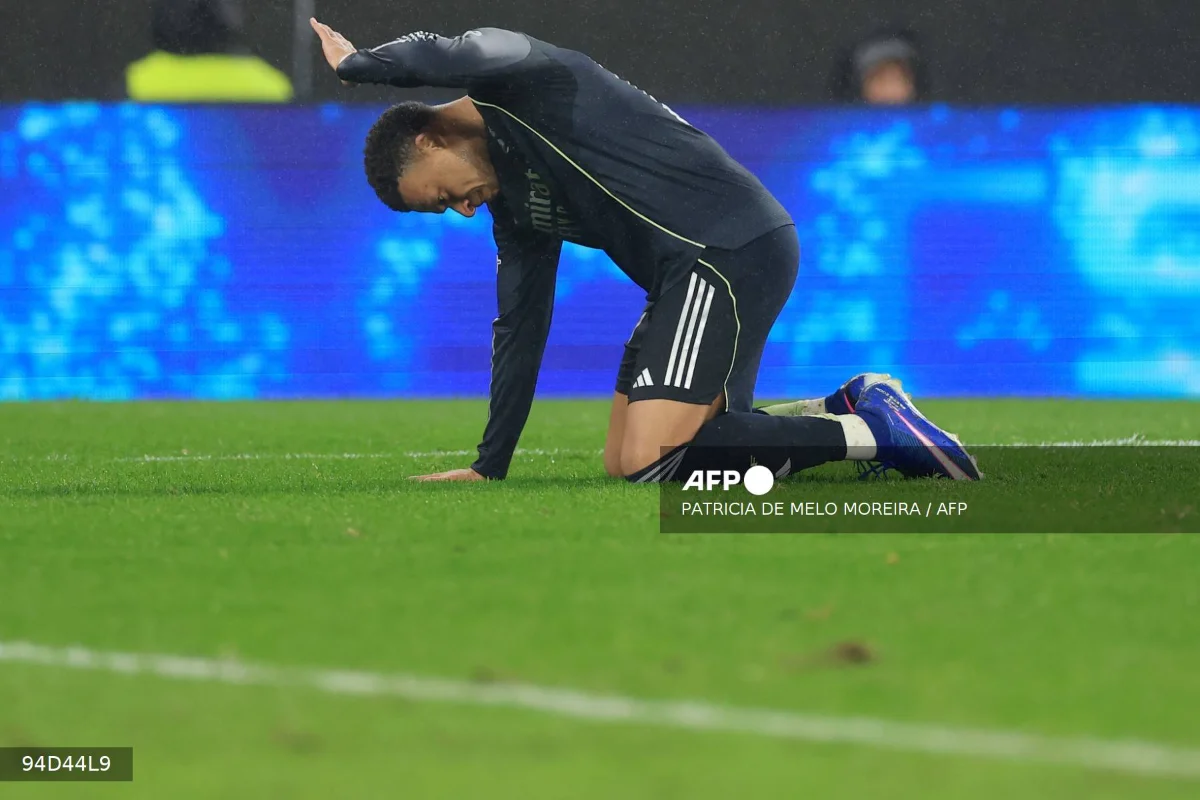 Real_Madrid_face_UCL_play-off_after_4-2_loss_to_Mourinho_s_Benfica
