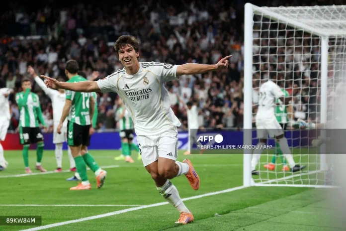 Real_Madrid_thrash_Betis_5-1_as_Garcia_nets_hat-trick