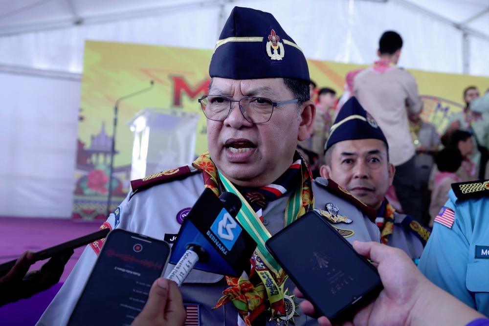 Reforms underway to strengthen Parliamentary Service - Johari