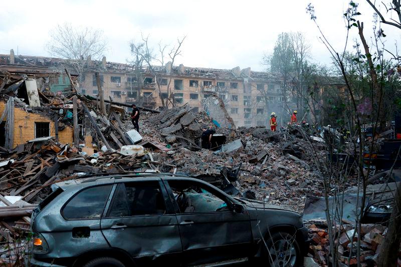 Russia launches Kyiv missile attack, hours after Trump blames Zelensky Russia launches Kyiv missile attack, hours after Trump blames Zelensky