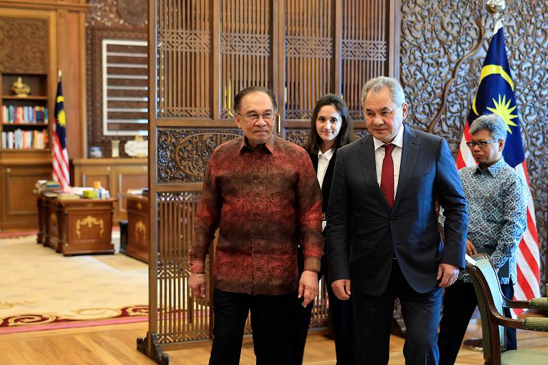 Russian Security Council Secretary Sergei Shoigu meets Anwar in Putrajaya Russian Security Council Secretary Sergei Shoigu meets Anwar in Putrajaya