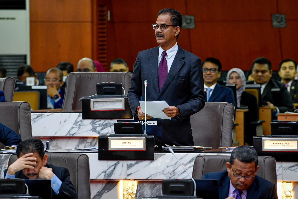 Selangor exco to meet Batu Caves temple over escalator issue Selangor exco to meet Batu Caves temple over escalator issue