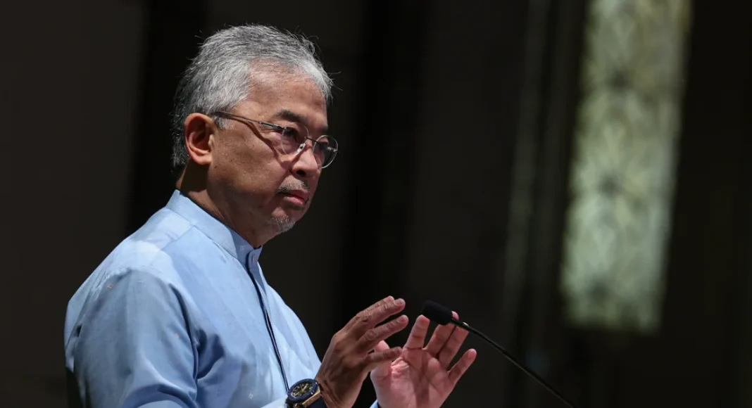 Pahang sultan hears MACC briefing on anti-graft efforts