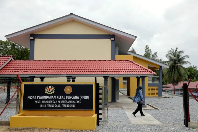 SMK_Matang_s_upgraded_permanent_disaster_relief_centre_now_operational