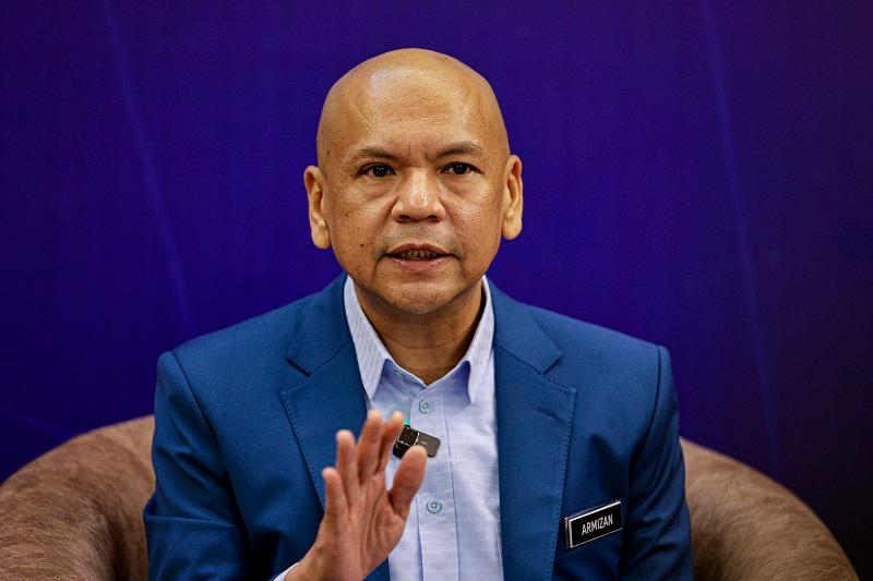 Salah guna logo halal: Jangan buat spekulasi, beri ruang proses siasatan - Armizan
