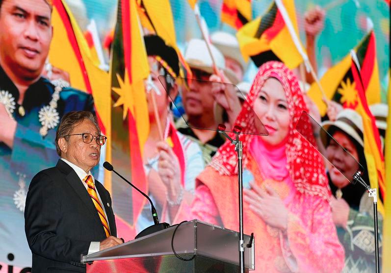 Sarawak collaborates with Japan to produce textile for astronauts