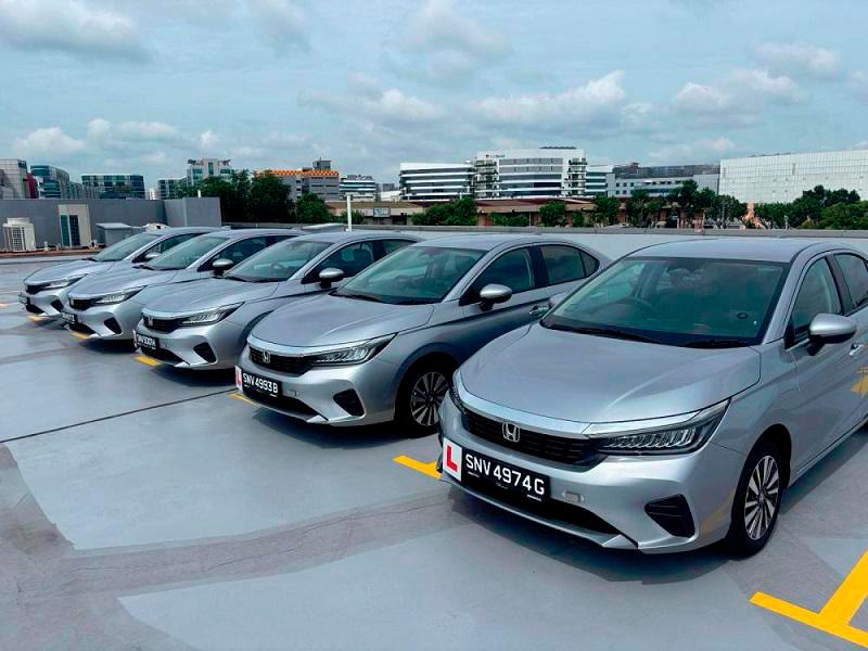 Sekolah memandu di Singapura menyediakan kereta Honda City untuk pelajar Sekolah memandu di Singapura menyediakan kereta Honda City untuk pelajar