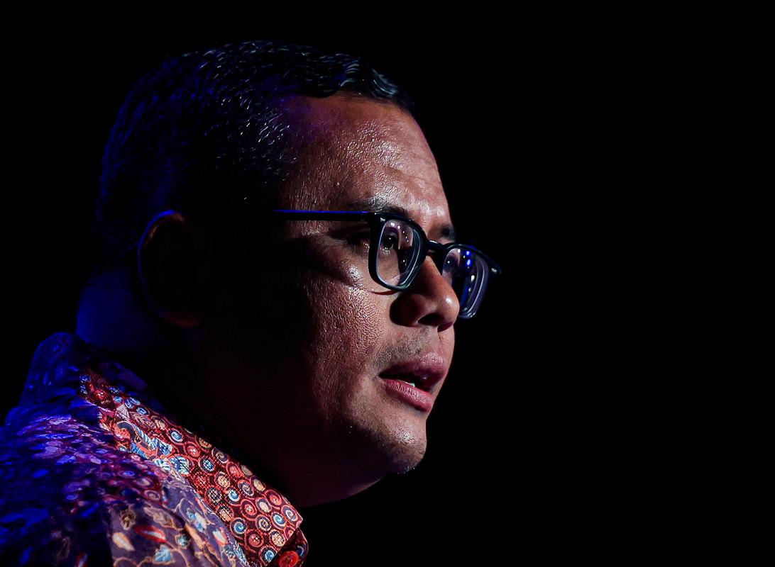Selangor launches RM500m SILP project to boost fisheries sector Selangor launches RM500m SILP project to boost fisheries sector