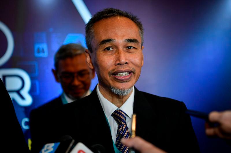 Shorter housemanship training not to tackle shortage of medical officers - MOH Shorter housemanship training not to tackle shortage of medical officers - MOH
