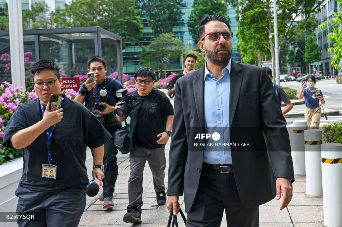 Singapore parliament votes to remove opposition leader after conviction