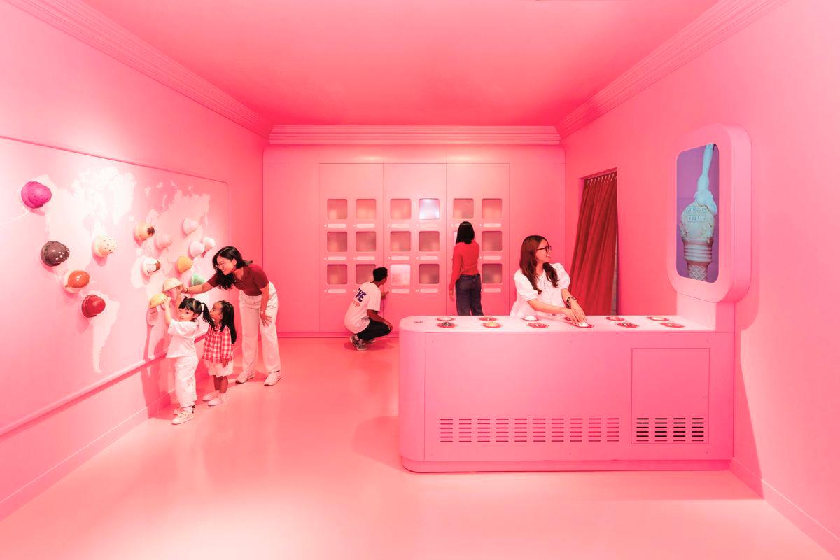 Singapore’s Most Experiential Indoor Attraction, Museum of Ice Cream, Offers Unlimited Ice Cream in Up to 19 Flavours and Multi-Sensory Fun for All Ages Singapore’s Most Experiential Indoor Attraction, Museum of Ice Cream, Offers Unlimited Ice Cream in Up to 19 Flavours and Multi-Sensory Fun for All Ages