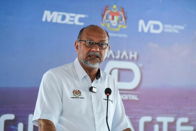 Smart agriculture eases farming tasks, attracts new entrants - Gobind