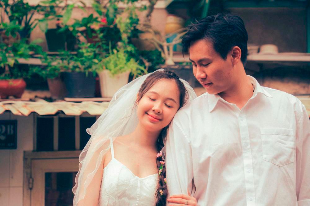 Steering clear of temptations for a happier marriage Steering clear of temptations for a happier marriage