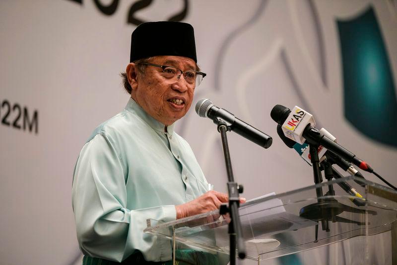 Strengthening national economy must take priority over tariff issues - Abang Jo Strengthening national economy must take priority over tariff issues - Abang Jo