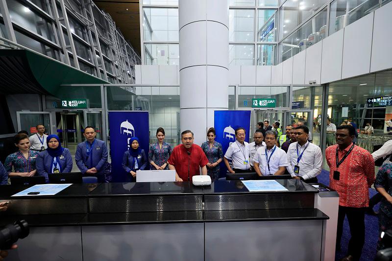 Subsidi tambang penerbangan musim perayaan kurangkan rungutan rakyat - Loke