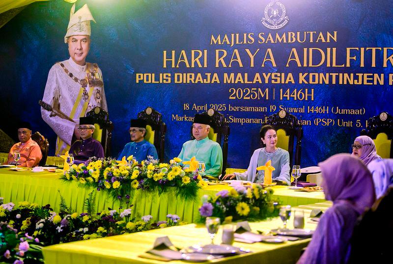 Sultan Nazrin graces Perak Police Contingent’s Aidilfitri celebration Sultan Nazrin graces Perak Police Contingent’s Aidilfitri celebration