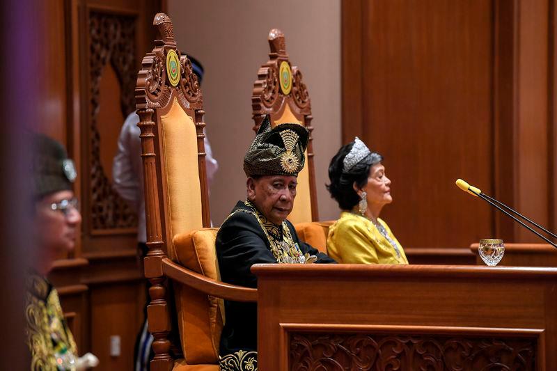 Sultan of Kedah wants state govt to boost revenue for development Sultan of Kedah wants state govt to boost revenue for development