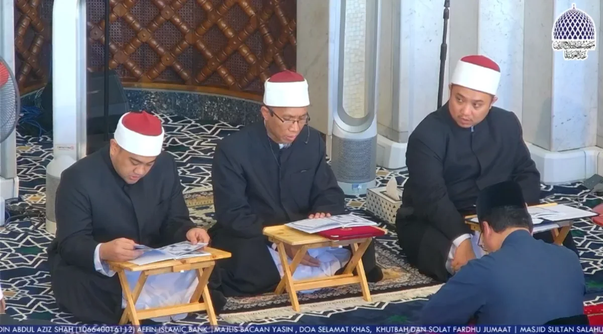 Sultan_Salahuddin_Abdul_Aziz_Shah_mosque_holds_prayers_for_Brunei_Sultan Sultan Salahuddin Abdul Aziz Shah mosque holds prayers for Brunei Sultan
