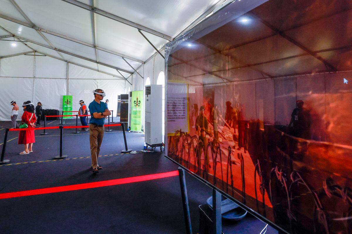 Sumud Carnival VR experience brings Gaza ground zero to visitors Sumud Carnival VR experience brings Gaza ground zero to visitors