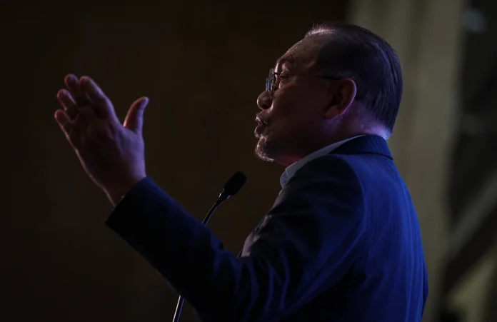 PM Anwar arrives in Turkiye for official visit to strengthen ties PM Anwar arrives in Turkiye for official visit to strengthen ties