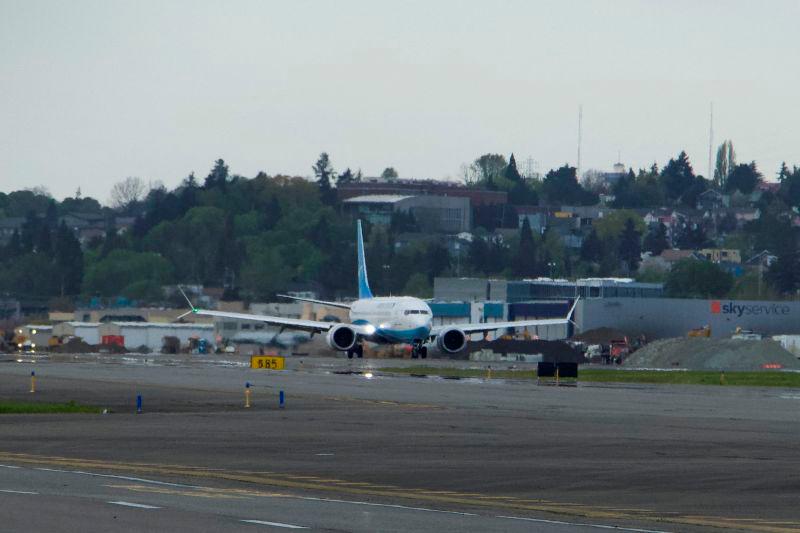 Tariffs could lift Boeing and Airbus plane prices even higher