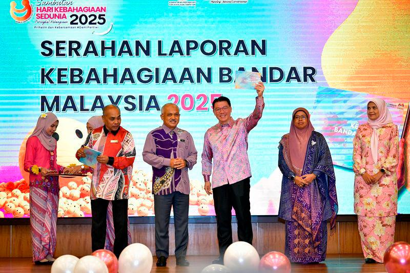 Telupid, Lipis among 20 Malaysia’s happiest towns Telupid, Lipis among 20 Malaysia’s happiest towns