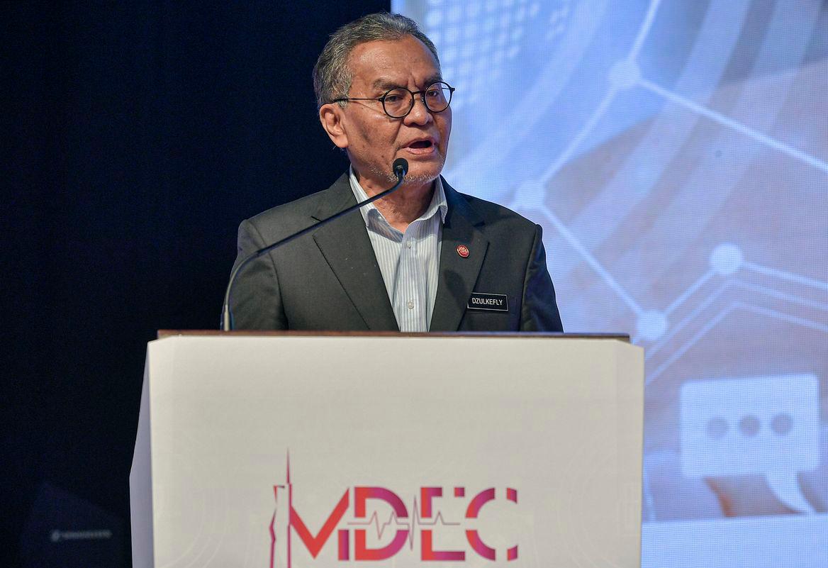 Tempoh moratorium dilanjutkan sebelum rumusan dibentang kepada kabinet pada 1 Julai - Dzulkefly Tempoh moratorium dilanjutkan sebelum rumusan dibentang kepada kabinet pada 1 Julai - Dzulkefly