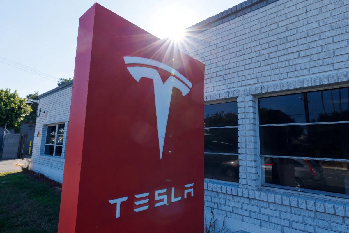 Tesla to end Model S and X production for robotaxi and Optimus robots
