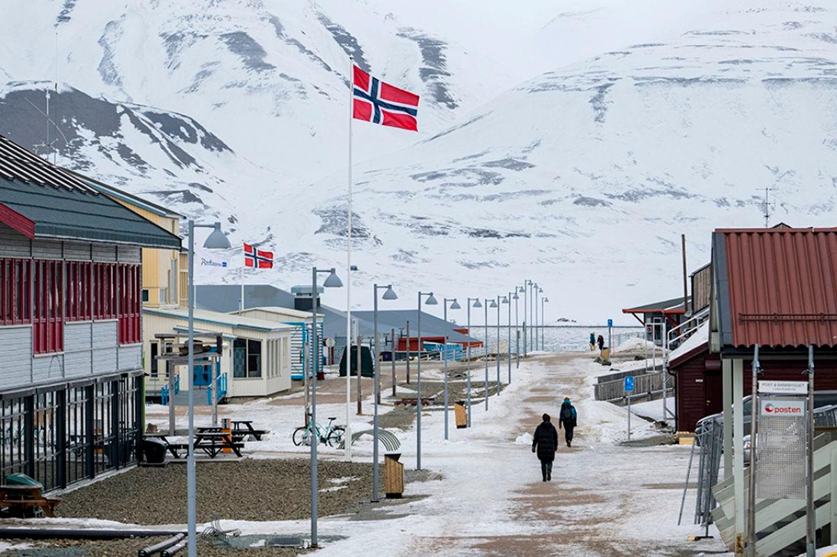 Thousands in Norway mistakenly told they won big on lottery Thousands in Norway mistakenly told they won big on lottery