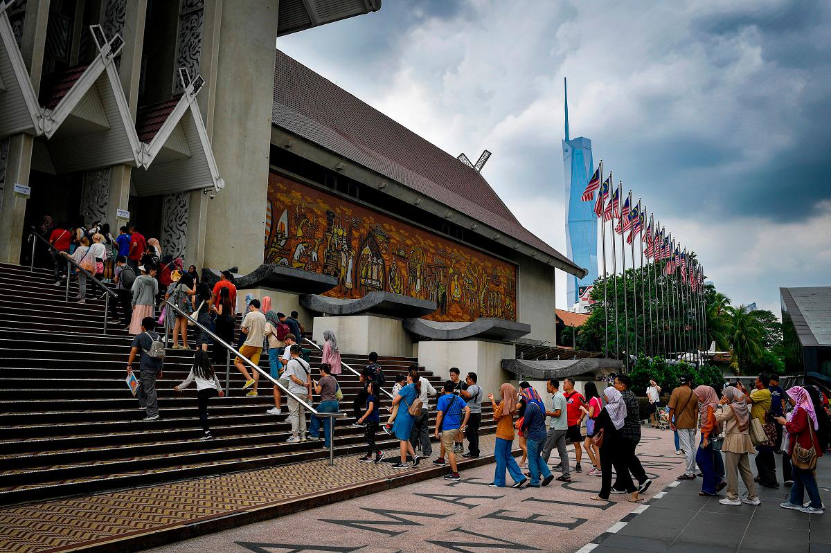 Thousands throng museums nationwide to celebrate International Museum Day