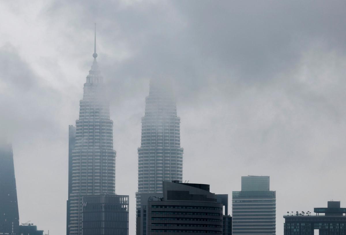 Thunderstorm and heavy rain warning for multiple Malaysian states