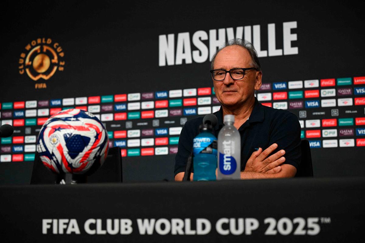 ‘Tiny club, huge heart’: proud Auckland City coach Posa ‘Tiny club, huge heart’: proud Auckland City coach Posa