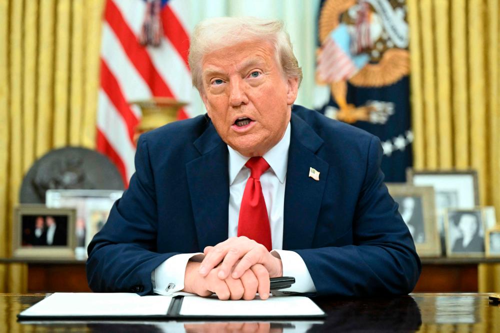 Trump 'happy' that Tiger Woods is dating former daughter-in-law Trump 'happy' that Tiger Woods is dating former daughter-in-law
