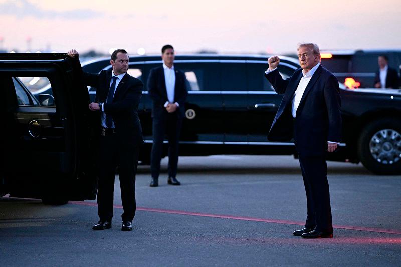 Trump, 78, says feels in ‘very good shape’ after annual checkup